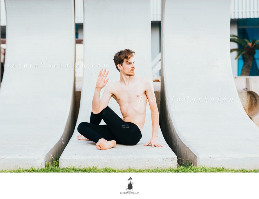 Posture Asana Yoga Man 67